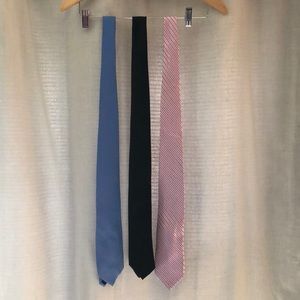 Men’s 3 tie bundle.